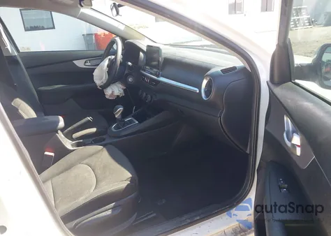 2022 Kia Forte Fe из США, поврежденный, VIN 3KPF24AD9NE447972